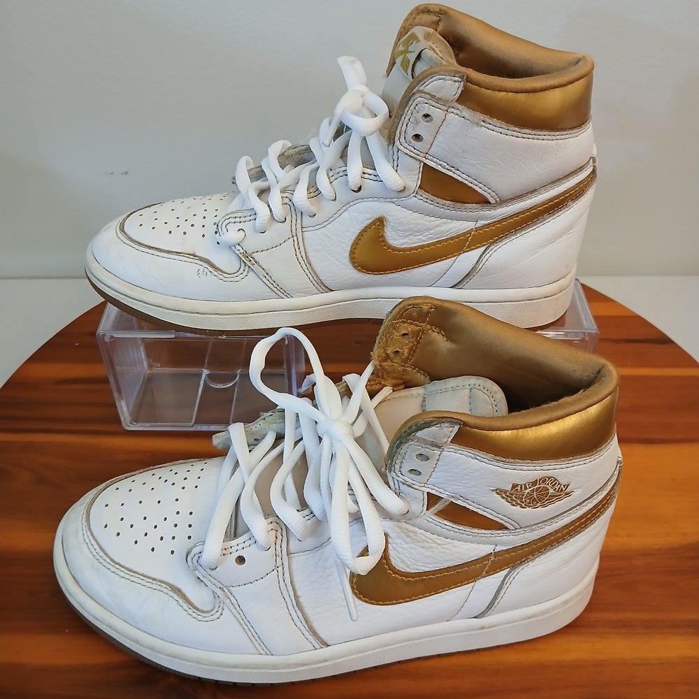 Nike Air Jordan 1 Retro High Mens 6 OG Metallic Gold White Shoes FD2596-107
